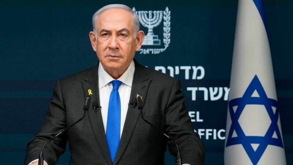 Israels statsminister Benjamin Netanyahu og den israelske regjeringen har formelt godkjent avtalen med Hamas om våpenhvile og utveksling av gisler og fanger.
