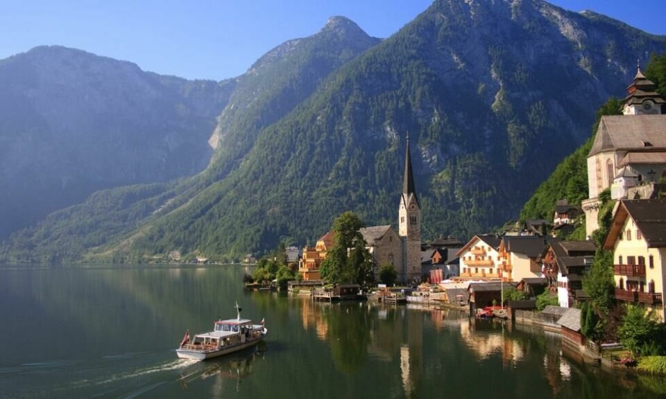 Det er lett å forstå at Hallstatt har blitt så populært blant turister. Byen er også på Unescos verdensarvliste. Foto: WEKWEK/Istock.com Det er lett å forstå at Hallstatt har blitt så populært blant turister. Byen er også på Unescos verdensarvliste. Foto: WEKWEK/Istock.com