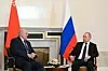 Belarus' president Aleksandr Lukasjenko er en nær alliert av Russlands president Vladimir Putin. Foto: Maxim Blinov / Sputnik / AP / NTB Foto: NTB