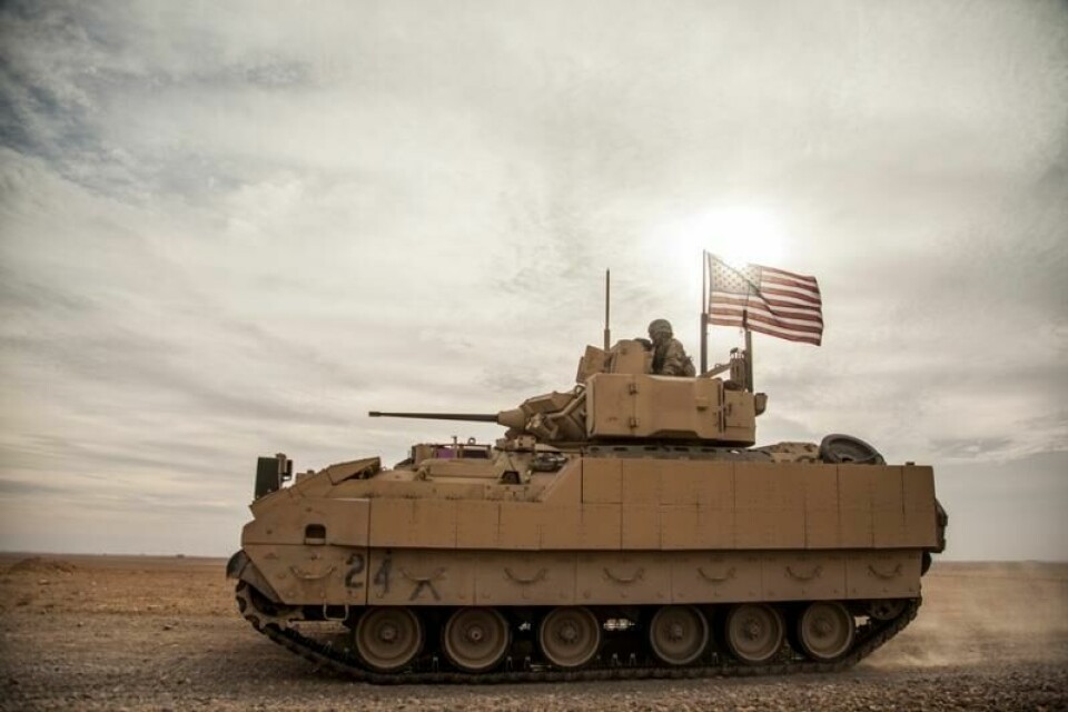 Amerikanske soldater i Deir al-Zor nordøst i Syria i 2021, under en felles øvelse med Syrias demokratiske styrker (SDF), en kurdiskledet syrisk milits som støttes av USA.