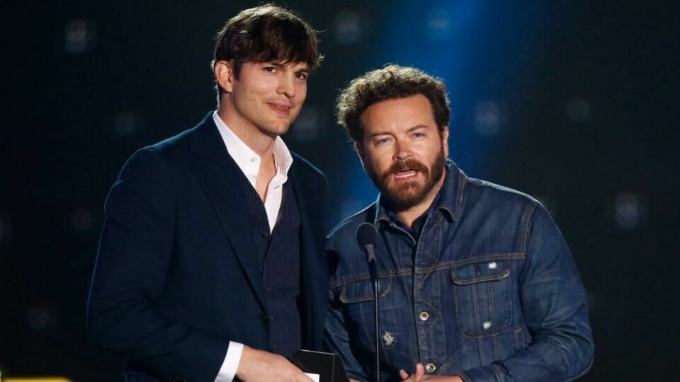 Ashton Kutcher, til venstre, og Danny Masterson deler ut prisen for årets samarbeidsvideo under CMT Music Awards i Music City Center 7. juni 2017 i Nashville. Illustrasjonsfoto. Ashton Kutcher, til venstre, og Danny Masterson deler ut prisen for årets samarbeidsvideo under CMT Music Awards i Music City Center 7. juni 2017 i Nashville. Illustrasjonsfoto. Foto: Wade Payne / Invision / AP Photo / NTB