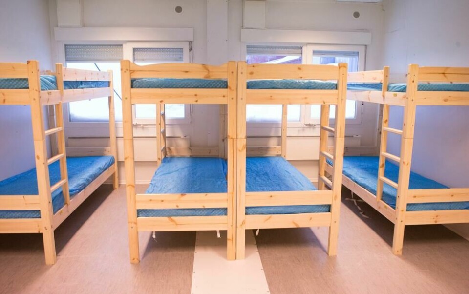 Illustrasjon: Det blir flere og flere tomme senger på norske asylmottak. Her fra ankomstsenteret i Kirkenes. Illustrasjon: Det blir flere og flere tomme senger på norske asylmottak. Her fra ankomstsenteret i Kirkenes. Foto: Torstein Bøe / NTB scanpix