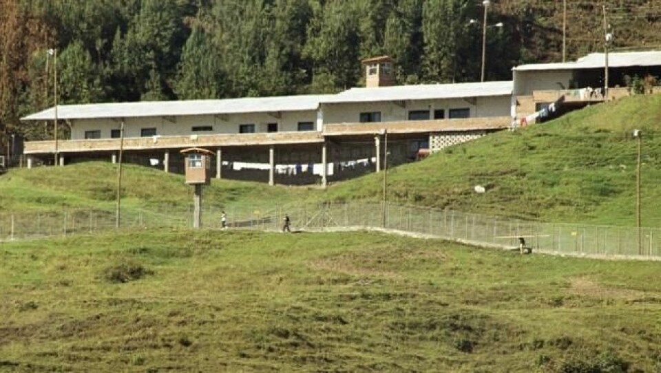 Narkobaronen Pablo Escobar rømte fra dette fengselet, til tross for at forholdene i fengselet ble omtalt som svært luksuriøse. Narkobaronen Pablo Escobar rømte fra dette fengselet, til tross for at forholdene i fengselet ble omtalt som svært luksuriøse. Foto: Ricardo Mazalan / AP