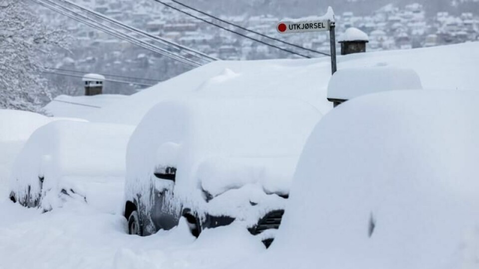Det er ventet 30–40 centimeter med snø over store områder. Her fra Bergen i helgen.