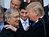 President Donald Trump, den publikanske kongresslederen Mitch McConnell (t.v.) og Paul Ryan. AP Photo / NTB scanpix Foto: NTB scanpix