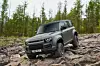 Der andre milliardærer helst farter rundt i en Lamborghini Urus eller Mercedes-Benz Geländewagen, har Ole Ertvaag ervervet en Land Rover Defender Octa. Dette er den aller kuleste versjonen av den nye Defender-generasjonen, med V8-motor og nærmere 630 hestekrefter. Pris? Den starter på 3,5 millioner kroner.