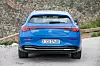 Mercedes-Benz CLA Shooting Brake har en lysstripe bestående av en rekke LED-lys, så den skiller seg litt ut fra røkla.