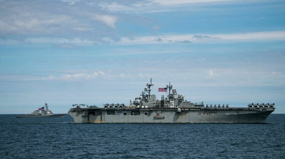 USS Kearsarge huser omtrent 2.000 amerikanske marinesoldater og sjømenn