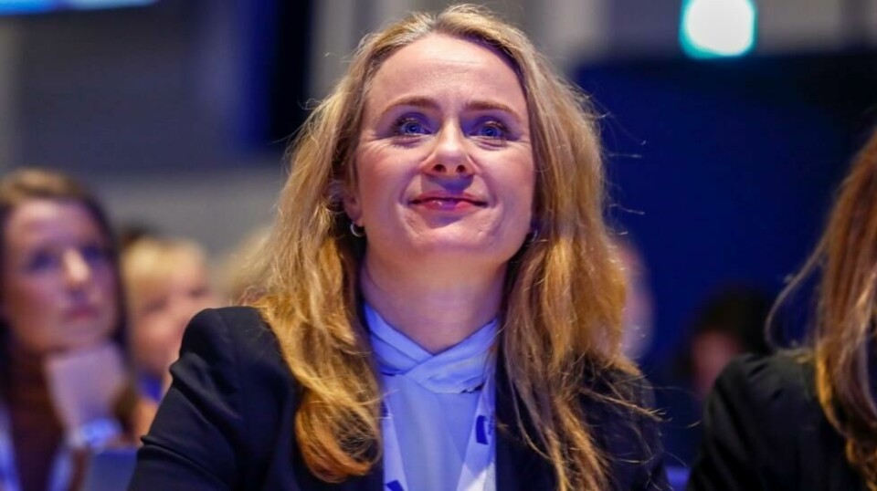 MIDLERTIDIGHET: Arbeids- og sosialminister Anniken Hauglie foreslår strengere regler for fast ansettelse, samtidig som hun gir nesten allmenn adgang for midlertidige ansettelser hos bemanningsbyråene.