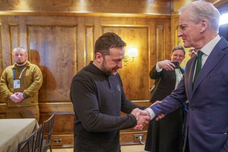 Statsminister Jonas Gahr Støre under et tidligere møte med Ukrainas president Volodymyr Zelenskyj i München.