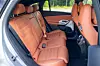 Plassen i baksetet i en Mercedes-Benz GLC er stor nok til å ta med fem voksne på tur.