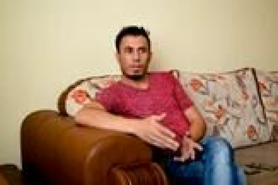 Basil Hassaf forteller om metodene han og broren bruker for å redde folk fra IS. Noen detaljer må holdes hemmelig av hensyn til fremtidige operasjoner. Basil Hassaf forteller om metodene han og broren bruker for å redde folk fra IS. Noen detaljer må holdes hemmelig av hensyn til fremtidige operasjoner. Foto: TORI AARSETH