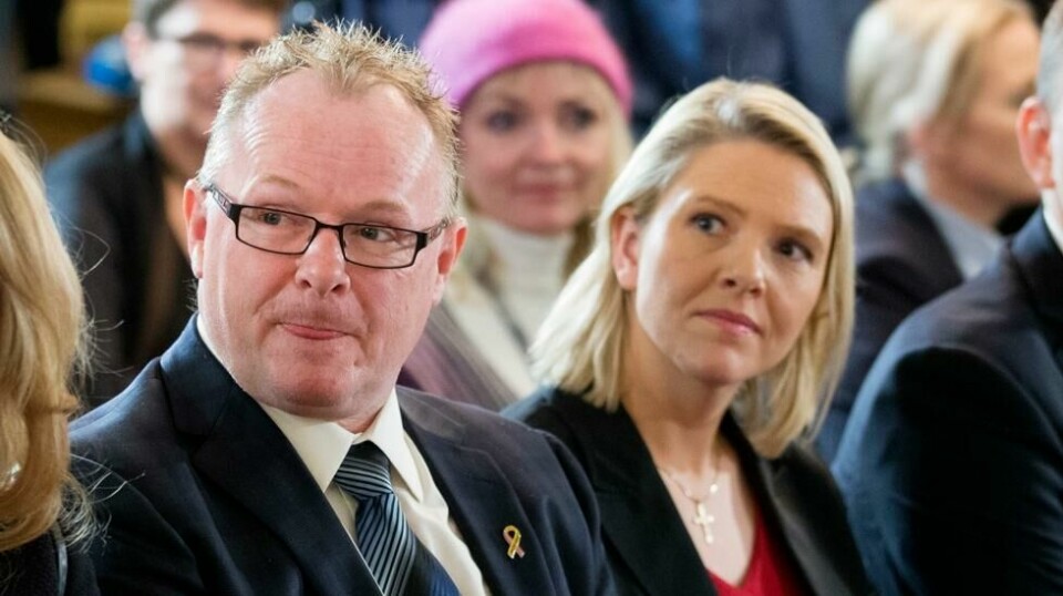 Konstituert innvandrings- og integreringsminister, Per Sandberg (Frp) sammen med Sylvi Listhaug som er i fødselspermisjon. Det var Listhaug som sendte ut forslagene på høring.