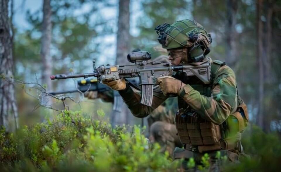 Palle Ydstebø mener det er vel så viktig hvilken type ungdom vi har som kommer inn som soldater som utdanning man gir dem.