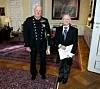AUDIENS: Kong Harald tok i mot Israels nye ambassadør, Alon Roth i høytidelig audiens på slottet 25. oktober. Foto: Tore Meek / NTB scanpix