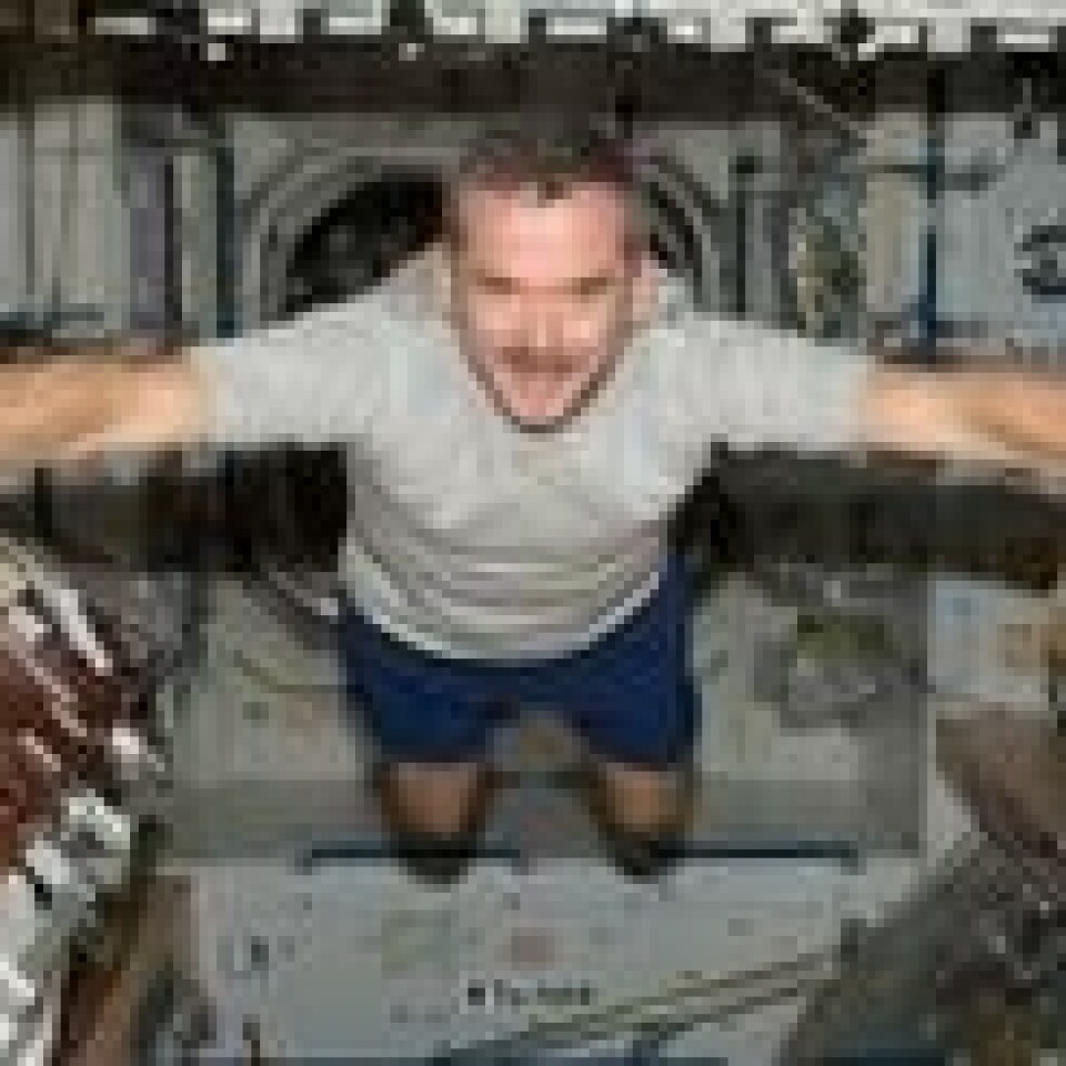 Hadfield var ingeniør på ekspedisjon 34 til Den internasjonale romstasjonen i desember 2012, før han tok over som befalhavende mot slutten av oppdraget. Foto fra Nasas hjemmesider. Hadfield var ingeniør på ekspedisjon 34 til Den internasjonale romstasjonen i desember 2012, før han tok over som befalhavende mot slutten av oppdraget. Foto fra Nasas hjemmesider.