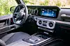 Man får en mektig følelse bak rattet i Mercedes-AMG G 63, men de haptiske knappene på selve rattet står til stryk.