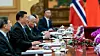 Støre skal blant annet møte Kinas president Xi Jinping. Her fra et tidligere møte med en norsk delegasjon ledet av kong Harald. Foto: Heiko Junge / NTB