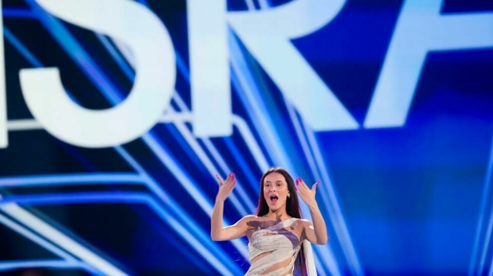 Israelske Eden Golan under fredagens prøve nummer 1 før finalen i Eurovision Song Contest 2024. Hun har steget på oddslistene etter semifinalen torsdag. Foto: Terje Bendiksby / NTB