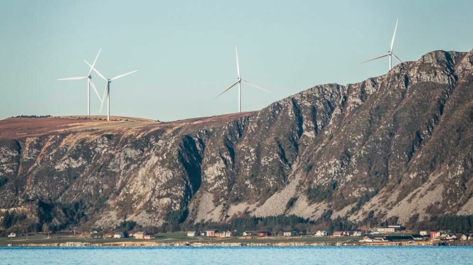 Vindturbiner tilhørende Haram vindkraftverk i Ålesund kommune i Møre og Romsdal.