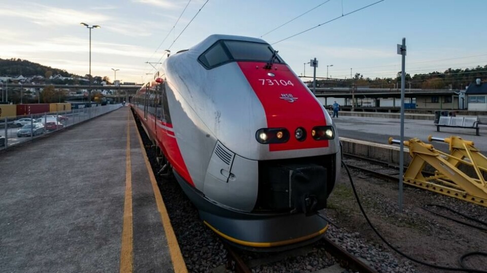 Kristiansand har tog, men det har ikke Troms og Finnmark. 7 av 10 nordmenn vil at Norge skal bruke penger på å få bygget jernbane helt til Finnmark. Illustrasjonsbilde.