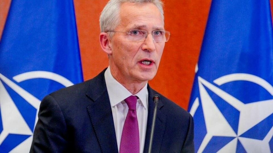Jens Stoltenberg sendte en tydelig beskjed til Russland og Kina da han på en pressekonferanse før alliansens forsvarsministermøte sa at Natos atomvåpen er klare. Arkivfoto: Javad Parsa / NTB