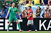 Norges keeper Ørjan Håskjold Nyland i grønt roper under kampen mot Brasil.