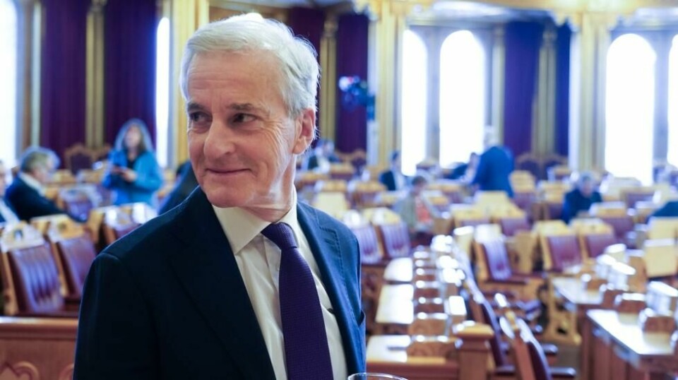 Statsminister Jonas Gahr Støre (Ap) leder et parti motvind.