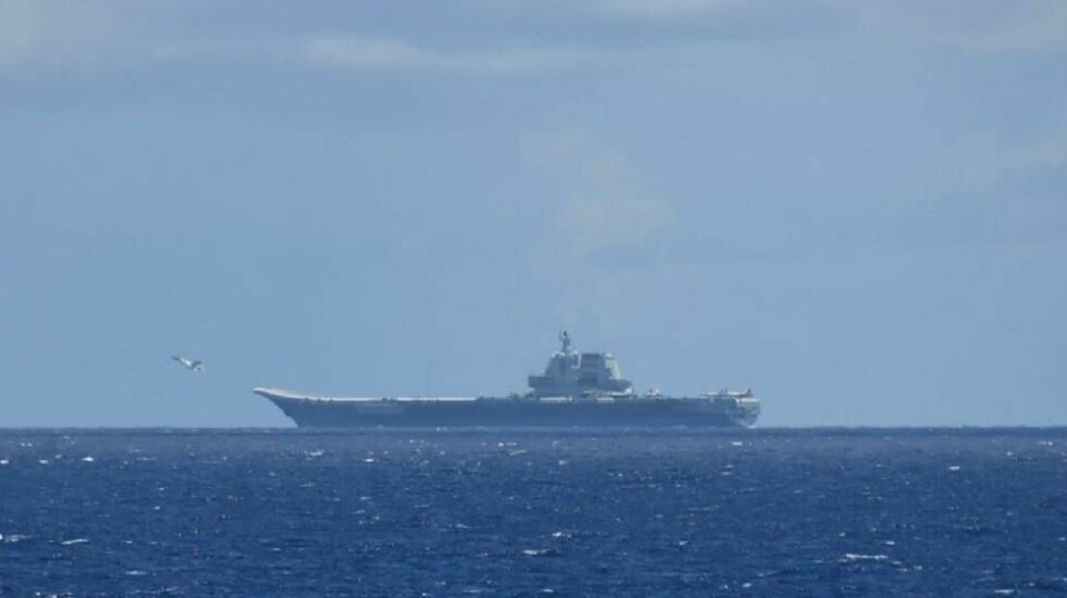 – Det er første gang et hangarskip som tilhører den kinesiske marinen, har blitt bekreftet å ha seilet gjennom farvannet mellom Yonaguni og Iriomote, heter det i en uttalelse.