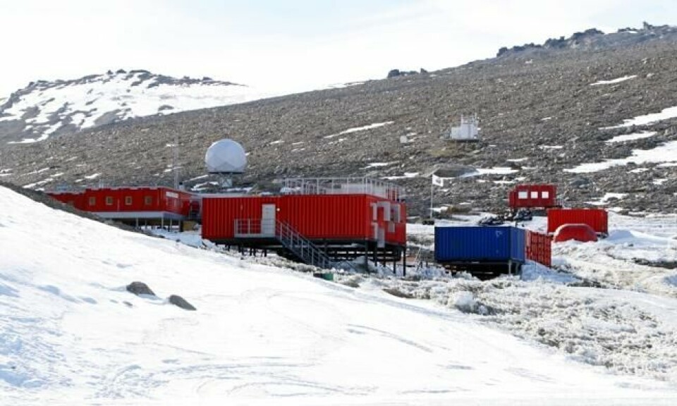 Den norske forskningsstasjonen Troll i Dronning Maud land på Antarktis. Bildet er tatt i 2008. Foto: Heiko Junge / SCANPIX Den norske forskningsstasjonen Troll i Dronning Maud land på Antarktis. Bildet er tatt i 2008. Foto: Heiko Junge / SCANPIX