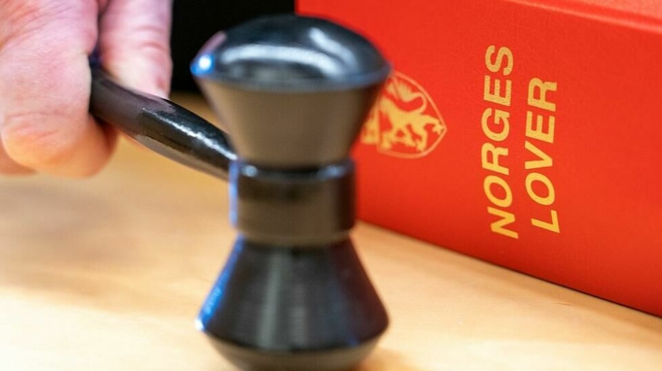 Ved pågripelsen ble det funnet i alt 235 skytevåpen og mye ammunisjon i mannens leilighet, men ingen av dem har kunnet knyttes til skytingen. Foto: Gorm Kallestad / NTB