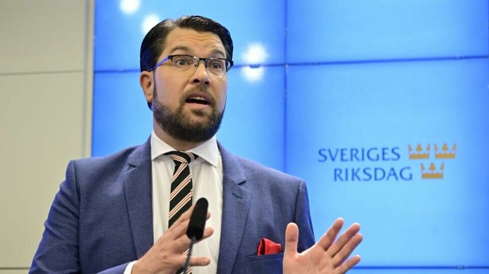 Sverigedemokraternas partileder Jimmie Åkesson mener svensk TV 4 manipulerer virkeligheten med sin avsløring om partiets 23 anonyme kontoer i sosiale medier. Foto: Jonas Ekströmer/TT / NTB