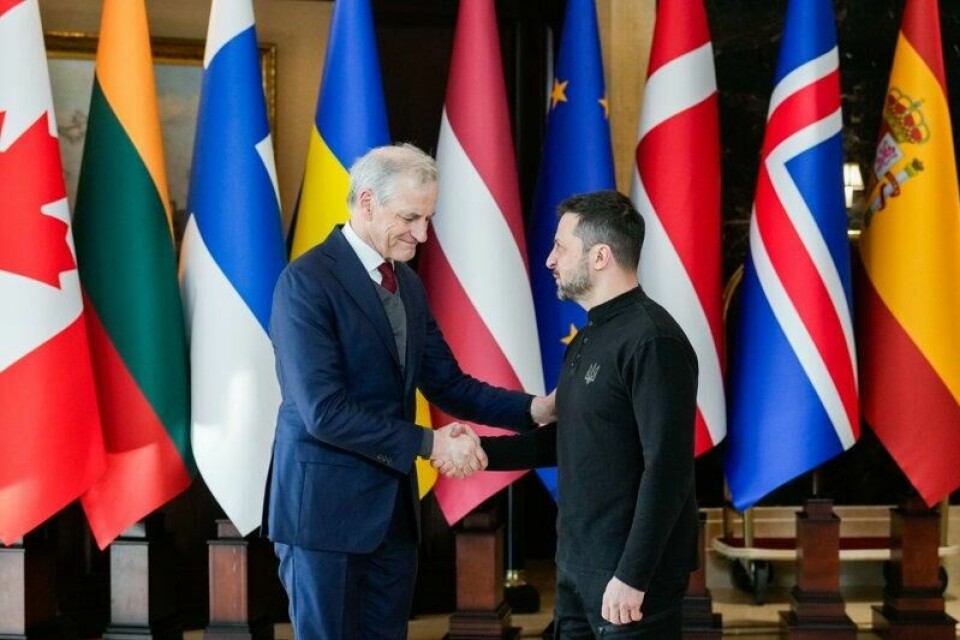 Statsminister Jonas Gahr Støre (Ap) møtte Ukrainas president Volodymyr Zelenskyj i Kyiv mandag.