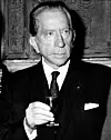 Jean Paul Getty var grunnlegger og eier av selskapet Getty Oil. Foto: AP Photo