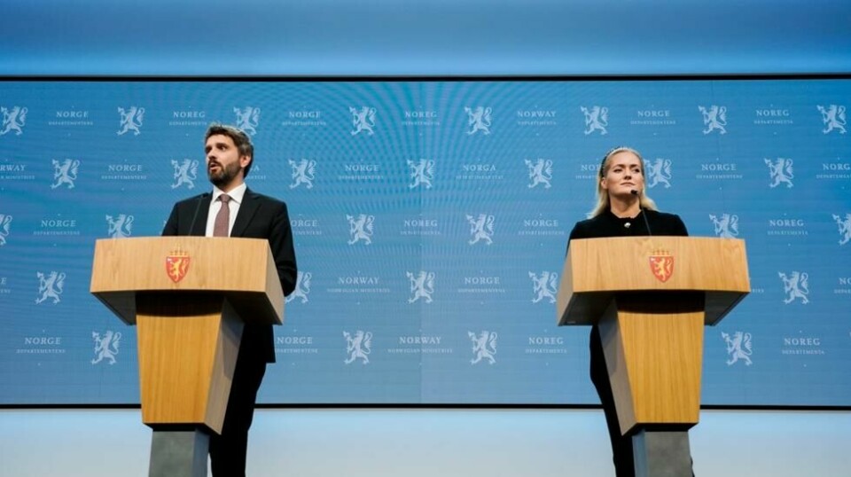 Opposisjonspartiene er ikke fornøyd med den rusreformen som helse- og omsorgsminister Jan Christian Vestre (Ap) og justis- og beredskapsminister Emilie Enger Mehl (Ap) la fram fredag. Foto: Thomas Fure / NTB