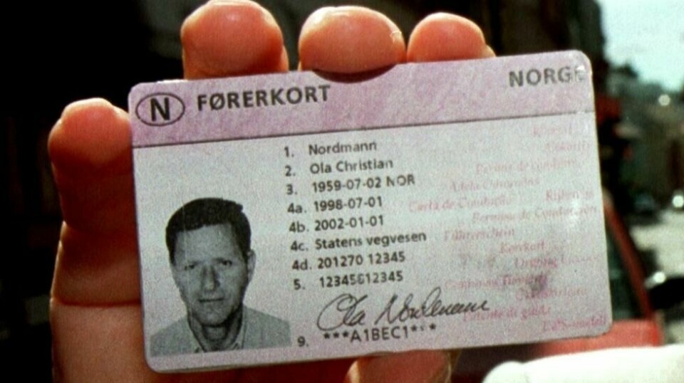 Fødselsnummeret benyttes som en unik personidentifikator for å knytte opplysninger til en bestemt person og er for eksempel å finne på førekortet. Illustrasjonsfoto: Cornelius Poppe / NTB scanpix