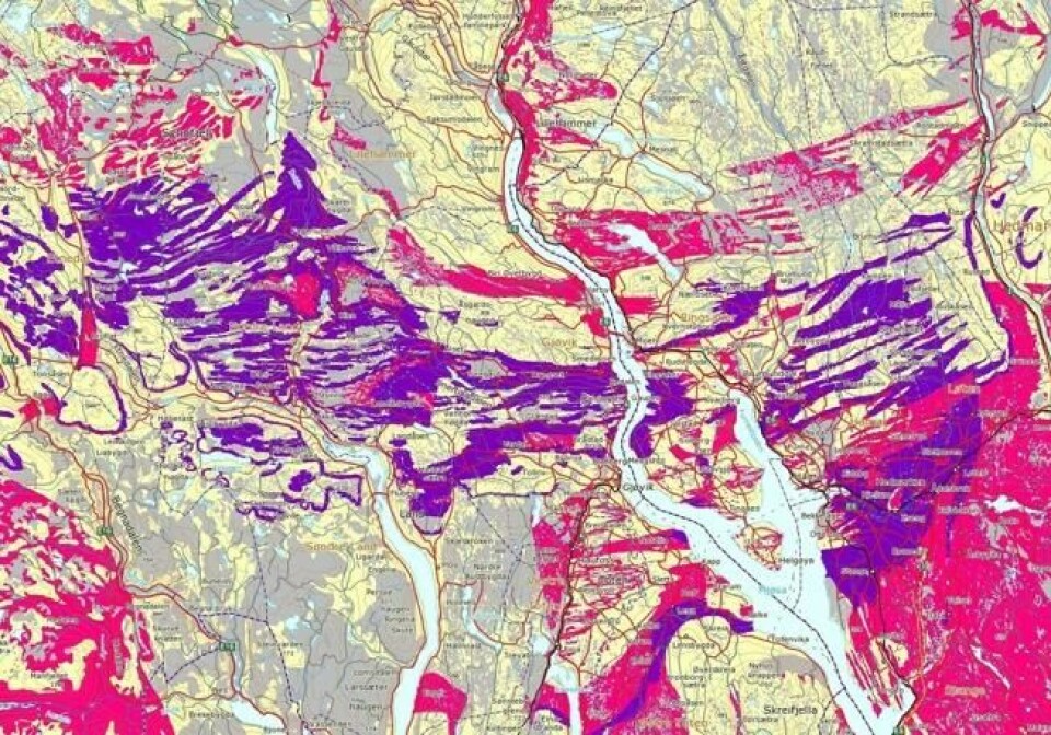 Aktsomhetskart for radon fra Norges geologiske undersøkelse. Lilla farge vil si at det er høy radonfare i området. Rosa farge vil si høy radonfare, mens gul vil si moderat til lav radonfare. Grå farge er områder der det er for lite eller for usikre data til å si noe om området. Kart: GeoNorge Aktsomhetskart for radon fra Norges geologiske undersøkelse. Lilla farge vil si at det er høy radonfare i området. Rosa farge vil si høy radonfare, mens gul vil si moderat til lav radonfare. Grå farge er områder der det er for lite eller for usikre data til å si noe om området. Kart: GeoNorge