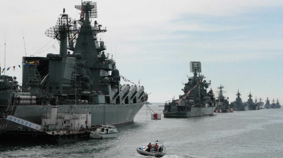 Den russiske Svartehavsflåten var blant Putins stoltheter. Her er flåten avbildet utenfor Krimhalvøya under Seiersdagen i 2014.