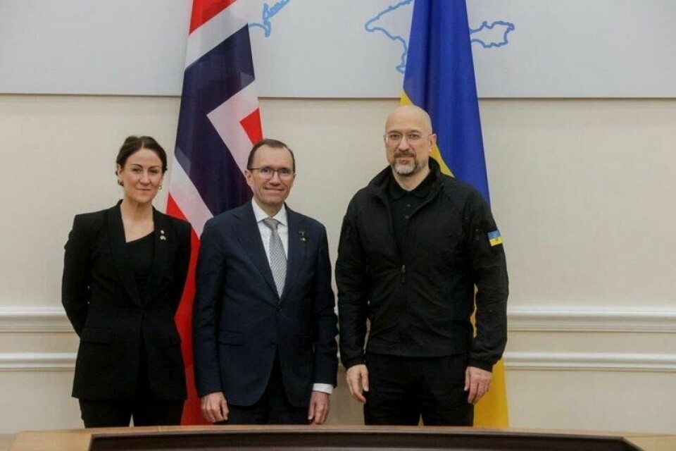 Brenna (Ap) og Eide (Ap) møtte blant andre Ukrainas statsminister Denys Sjmyhal.