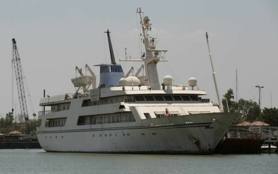 Båten til Sadam Hussein, kjent som 'Basrah Breeze', blir hotell. Båten til Sadam Hussein, kjent som 'Basrah Breeze', blir hotell. Foto: Essam Al-sudani / Reuters