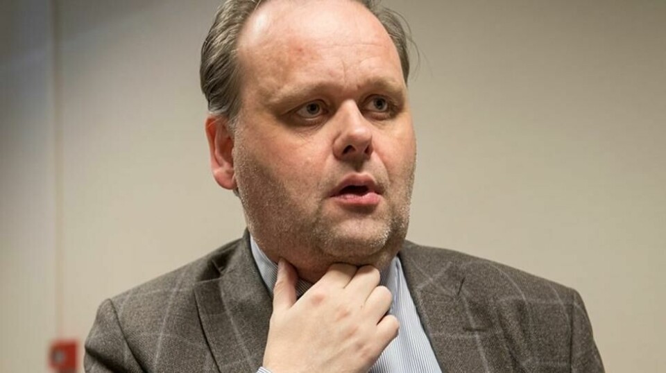 Advokat Rolf Knudsen forsvarer den siktede kvinnen.