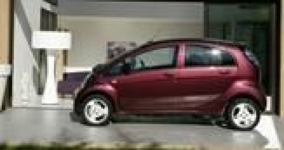 Mitsubishi i-MiEV er en ekte elbil-pioner. Mitsubishi i-MiEV er en ekte elbil-pioner.