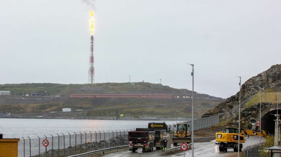 Debatten om elektrifiseringen av Melkøya lever i beste velgående. Saken kan havne i retten om Sametinget velger å saksøke staten. Foto: Jonathan Jæger / Hammerfestingen / NTB