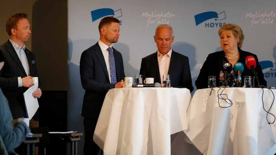 HØYRE-LANDSMØTE: Partiledelsen ladet mandag opp med presselunsj foran landsmøtet 6. til 8. april, med statsminister Erna Solberg, kunnskaps- og integreringsminister Jan Tore Sanner, helse- og omsorgsminister Bent Høie og Høyres generalsekretær John-Ragnar Aarset.