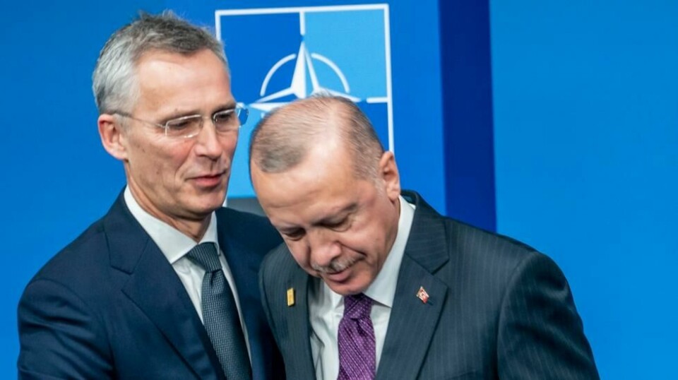 Tyrkias president Recep Tayyip Erdogan (t.h.) stikker kjepper i hjulene for svensk Nato-medlemskap. Her er han sammen med Natos generalsekretær Jens Stoltenberg under Nato-toppmøtet i Watford i 2019. Tyrkias president Recep Tayyip Erdogan (t.h.) stikker kjepper i hjulene for svensk Nato-medlemskap. Her er han sammen med Natos generalsekretær Jens Stoltenberg under Nato-toppmøtet i Watford i 2019. Foto: Heiko Junge / NTB