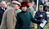 Andrew Parker Bowles har et godt forhold til flere i den britiske kongefamilien, blant dem prinsesse Anne. Her er de fotografert under fjorårets Cheltenham Festival. Foto: Reuters / Paul Childs