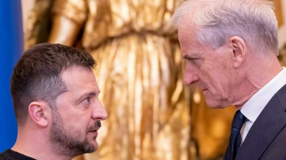 I fjor vedtok Stortinget en bistandspakke til Ukraina av historiske dimensjoner. I kjølvannet av statsminister Støres møte med de parlamentariske lederne på Stortinget fredag forventer alle at Ukrainas president Volodymyr Zelensky vil kunne regne med nye, ferske milliarder. Bildet er fra et nordisk toppmøte i Helsinki i Finland 3. mai i fjor.