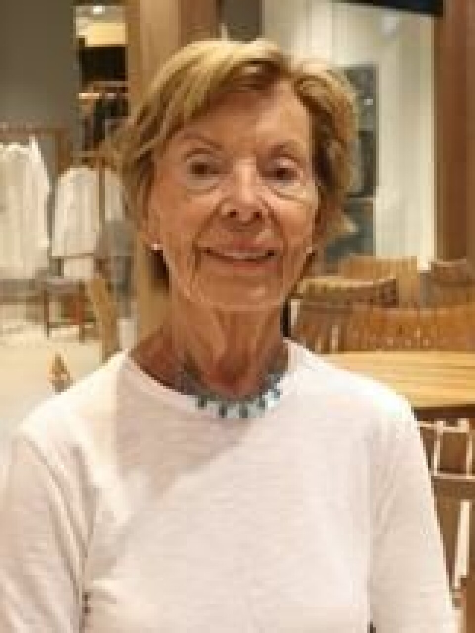 Marit Lund på 81 år husker månelandingen godt. Hun var hjemme med mannen sin, og satt klistret til skjermen. Marit Lund på 81 år husker månelandingen godt. Hun var hjemme med mannen sin, og satt klistret til skjermen. Foto: Tone Knipperud