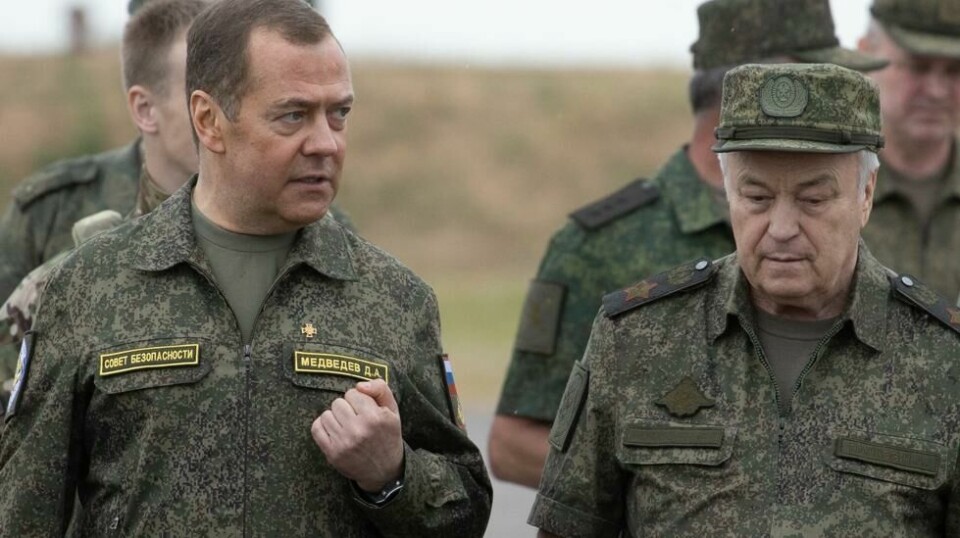 Russlands tidligere president, nå nestleder av det russiske sikkerhetsrådet, Dmitrij Medvedev, besøker Volgograd-regionen i Sør-Russland 1. juni 2023.