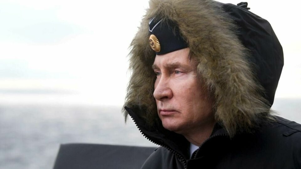 – Det Putin har fryktet siden oransje-revolusjonen, er internt opprør som han mener Vesten har satt i gang. Ukraina og Russland har mye felles historie. Putins frykt er at noe av det samme kan skje i Russland, mener sjefsforsker Tor Bukkvoll. (Alexei Druzhinin, Sputnik, Kremlin Pool Photo via AP)